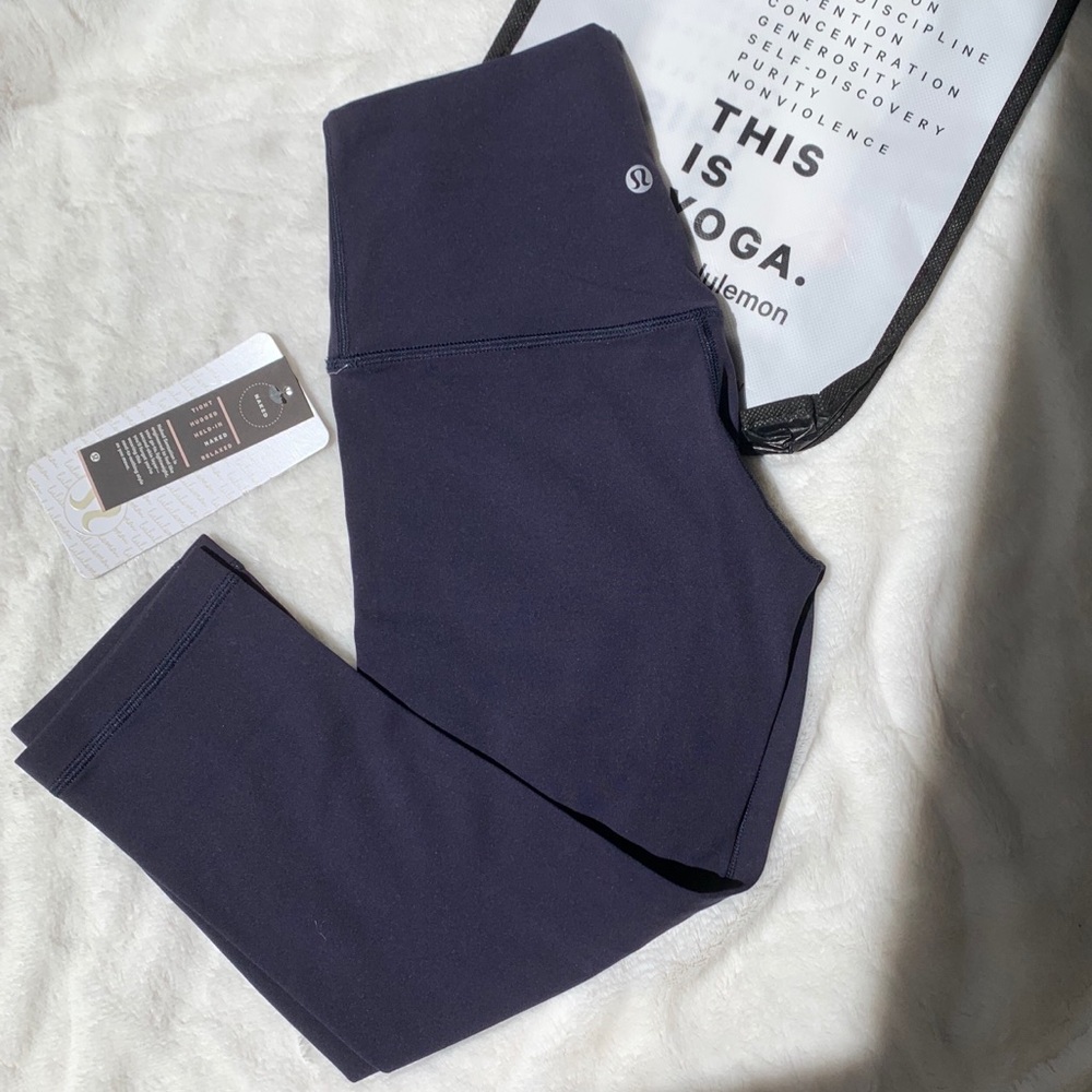 SOLD - Lululemon Align Crop